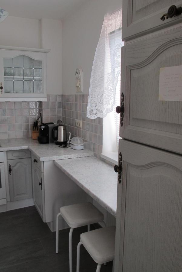 Gemuetliche Ferienwohnung อันเนนไฮม์ ภายนอก รูปภาพ