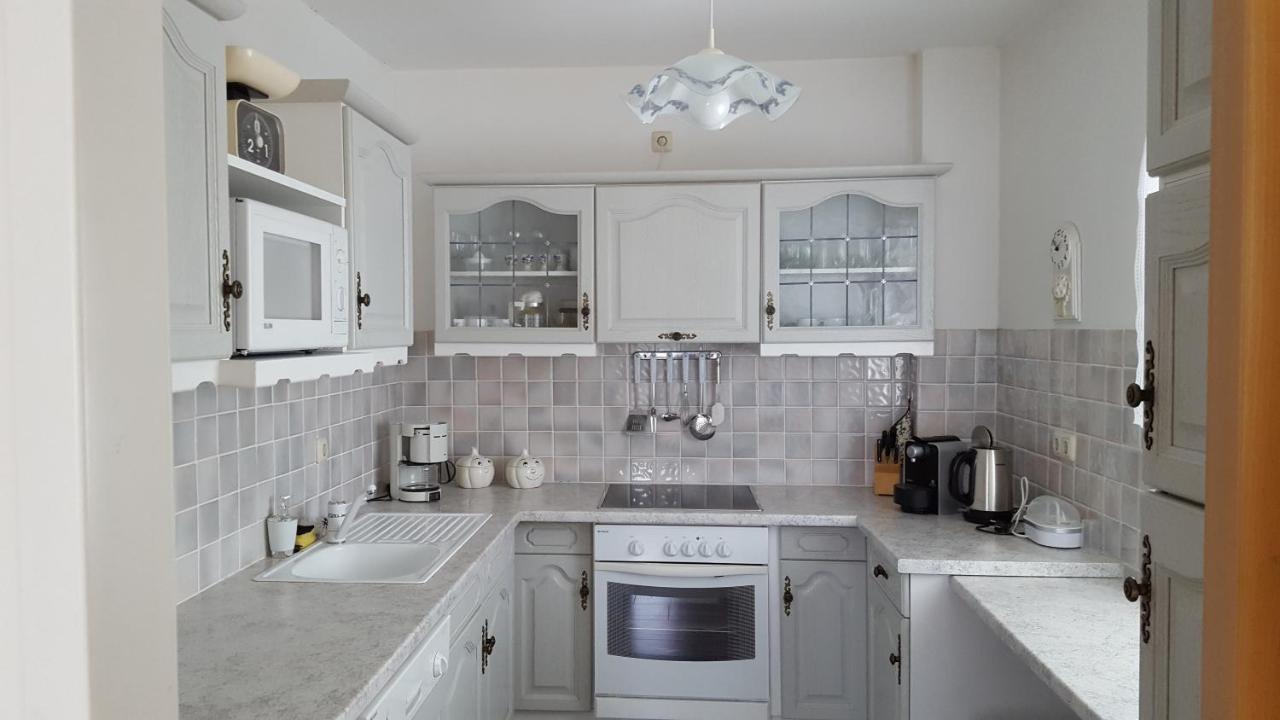 Gemuetliche Ferienwohnung อันเนนไฮม์ ภายนอก รูปภาพ